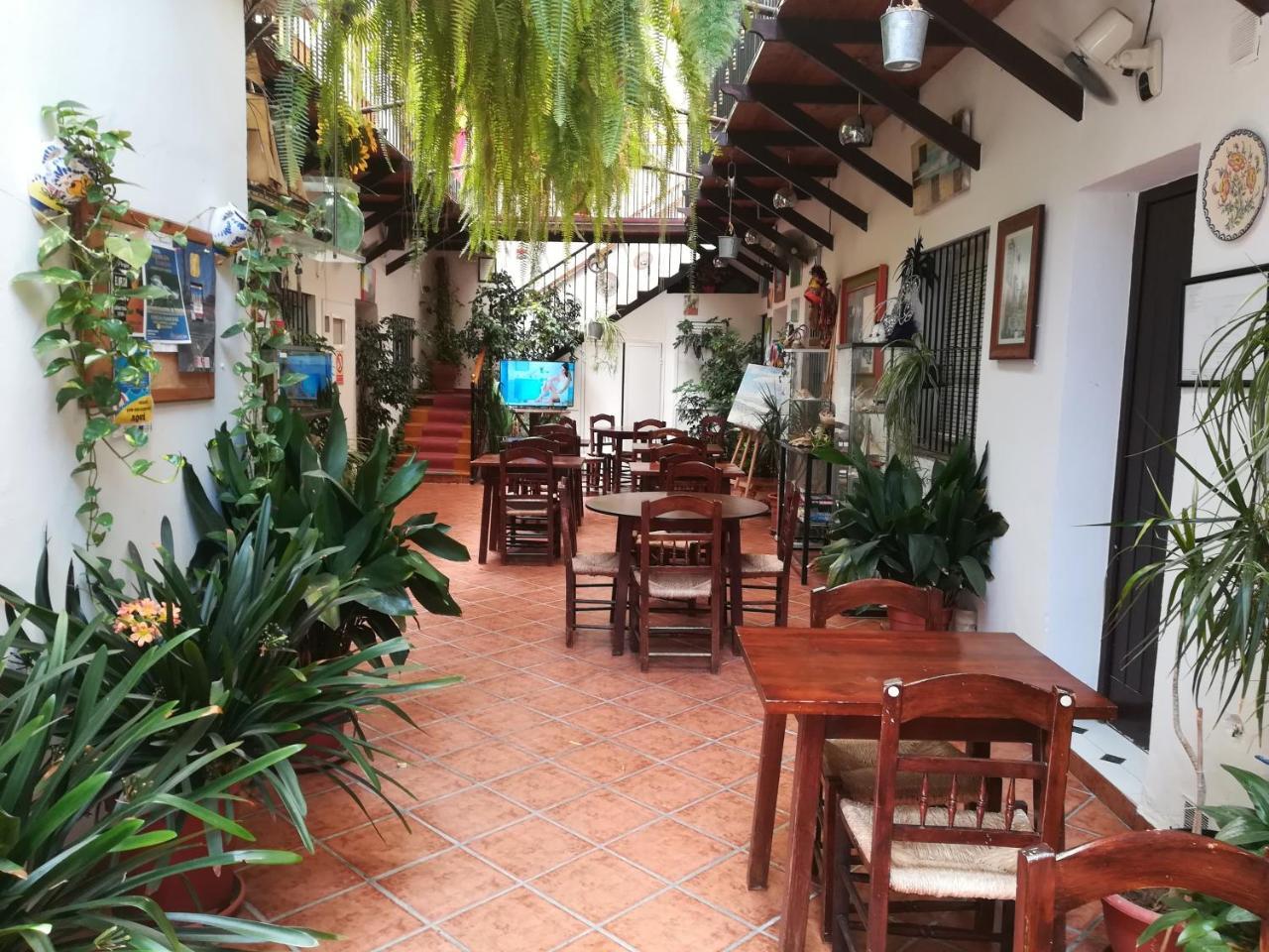 Hostal Cristina Chipiona Exterior foto